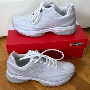 Lotto Tennis /Pickleball Shoes in White